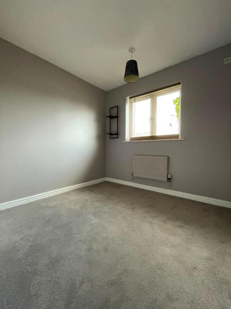 bedroom 1.jpeg
